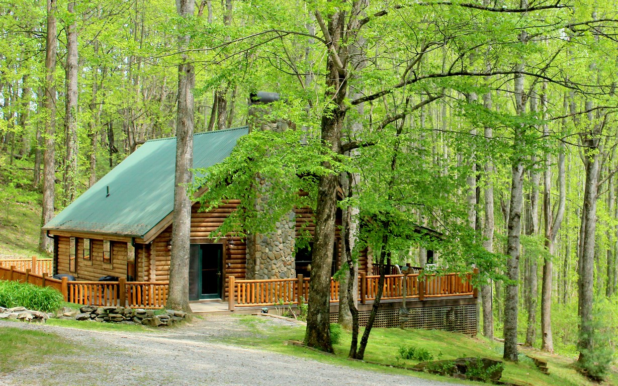 Wilderness Lodge A private paradise in 200 acres of wilderness